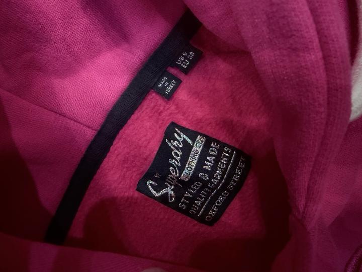 Худи розовое Superdry