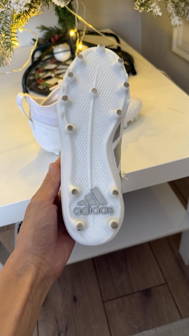 Бутсы с шипами