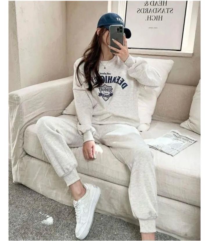 Спортивный костюм