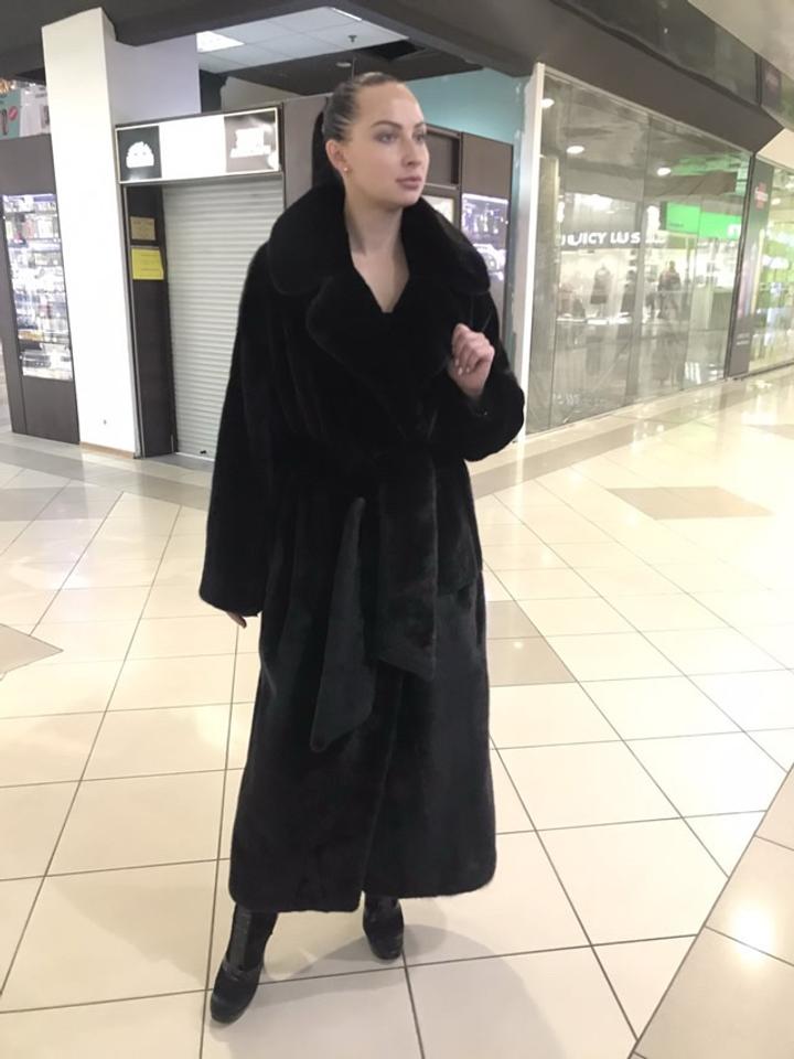 Шуба искусственнная