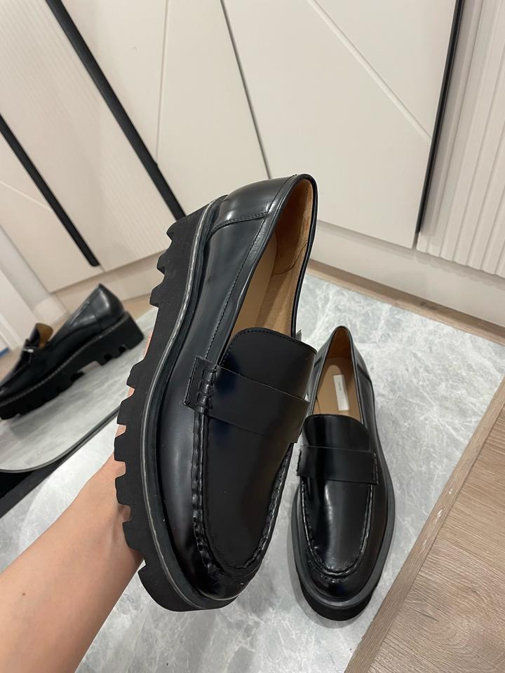 Лоферы из кожи H&M