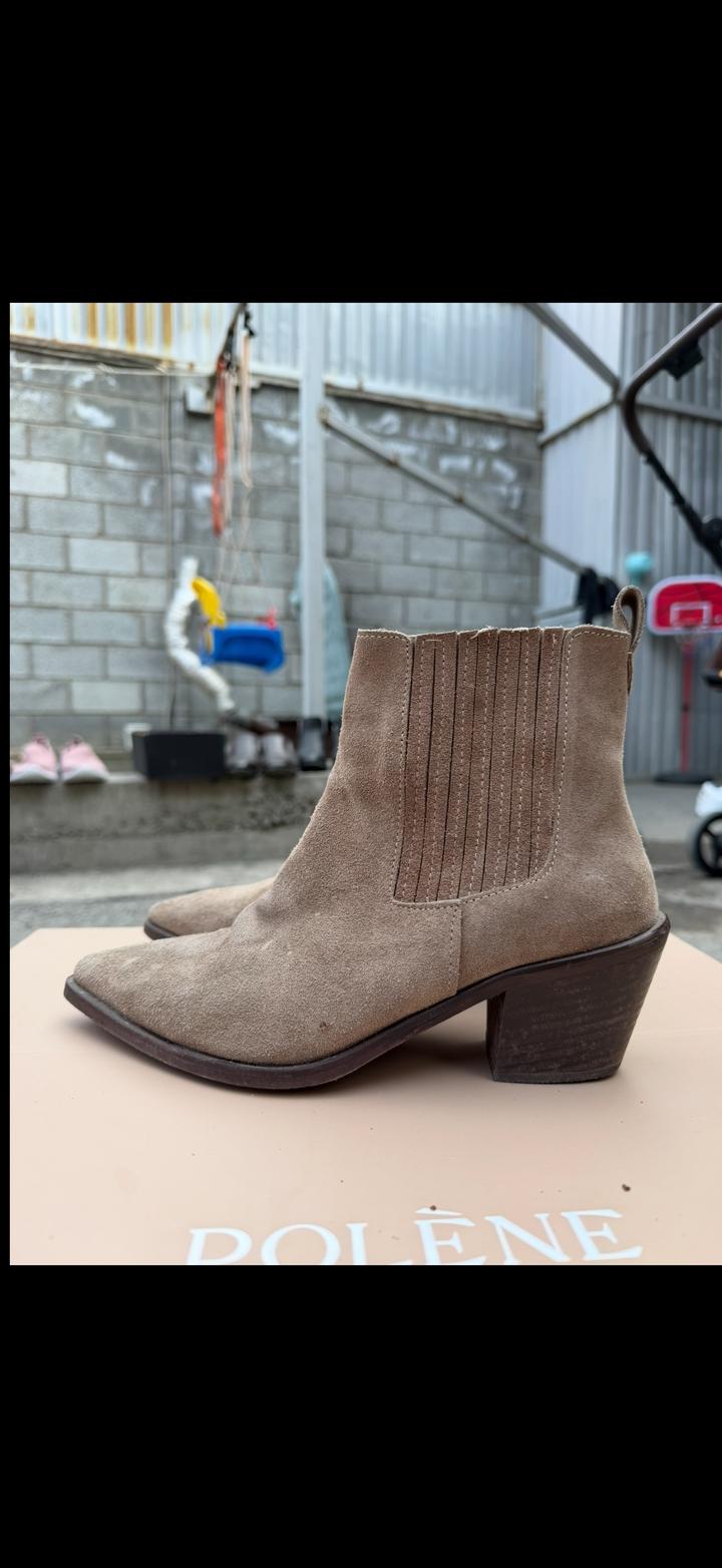 4 пары за 20000 тг