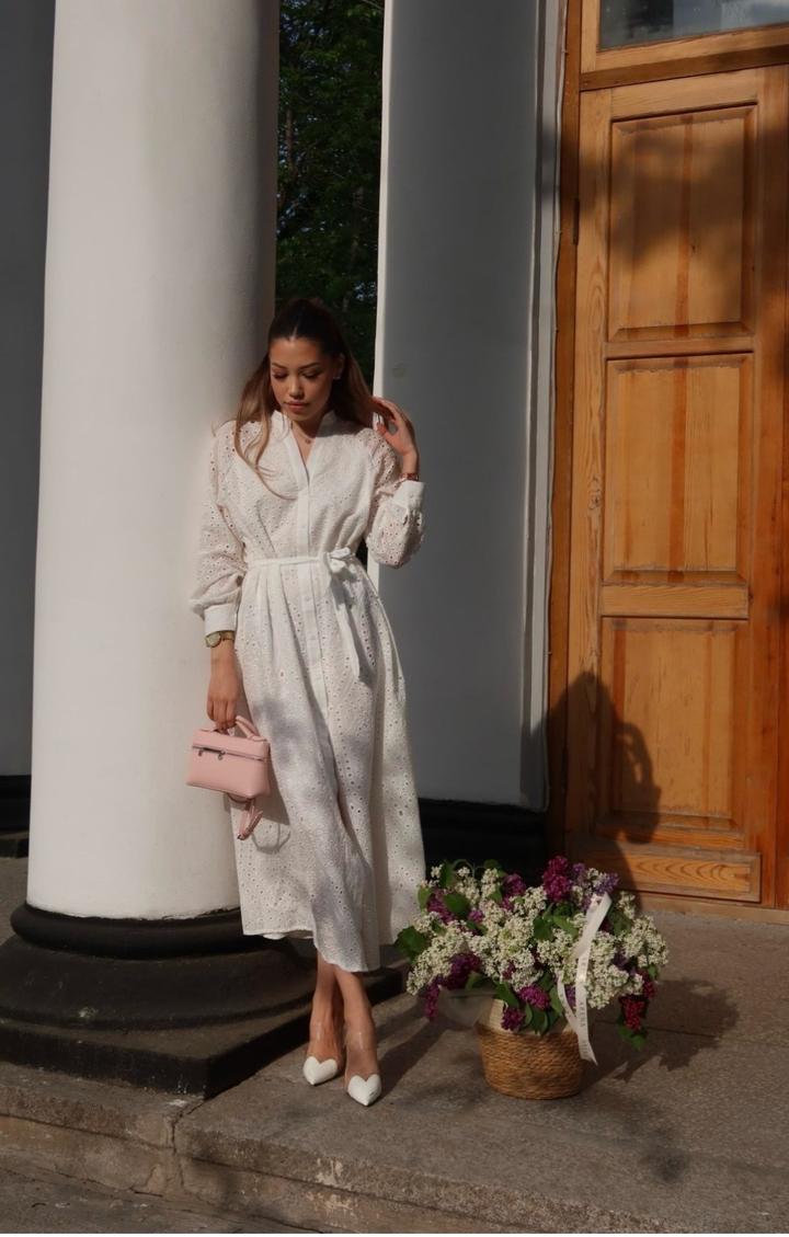 Белый сарафан