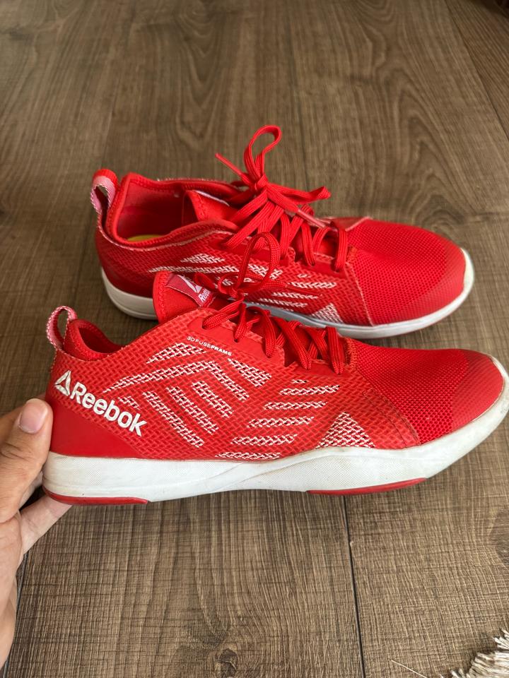 Reebok кроссовки