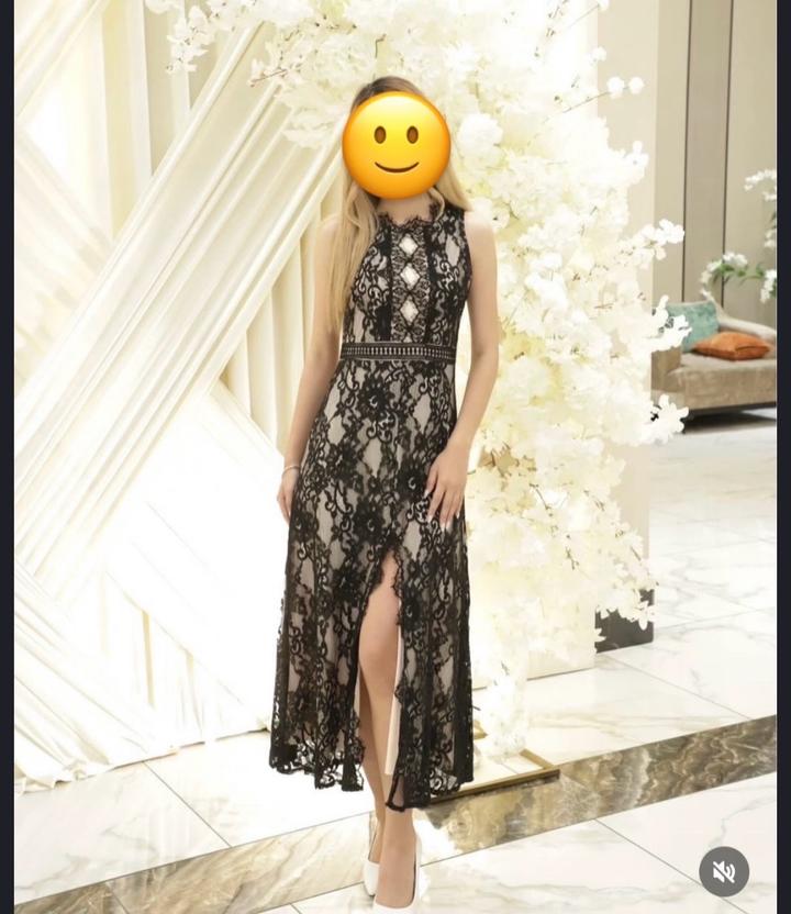 Платье из кружевной ткани