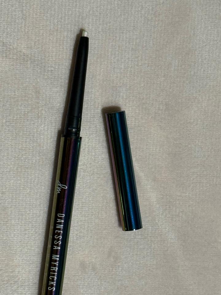 Danessa Myricks Beauty Infinite Chrome Waterproof Micropencil в Rose Quartz