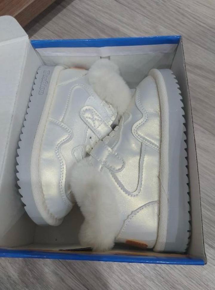 Детские ботинки