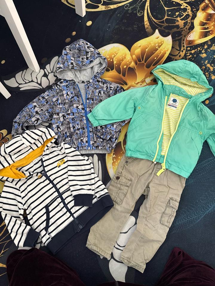 Пакет вещей 86см,штаны,кофта,2 ветровки