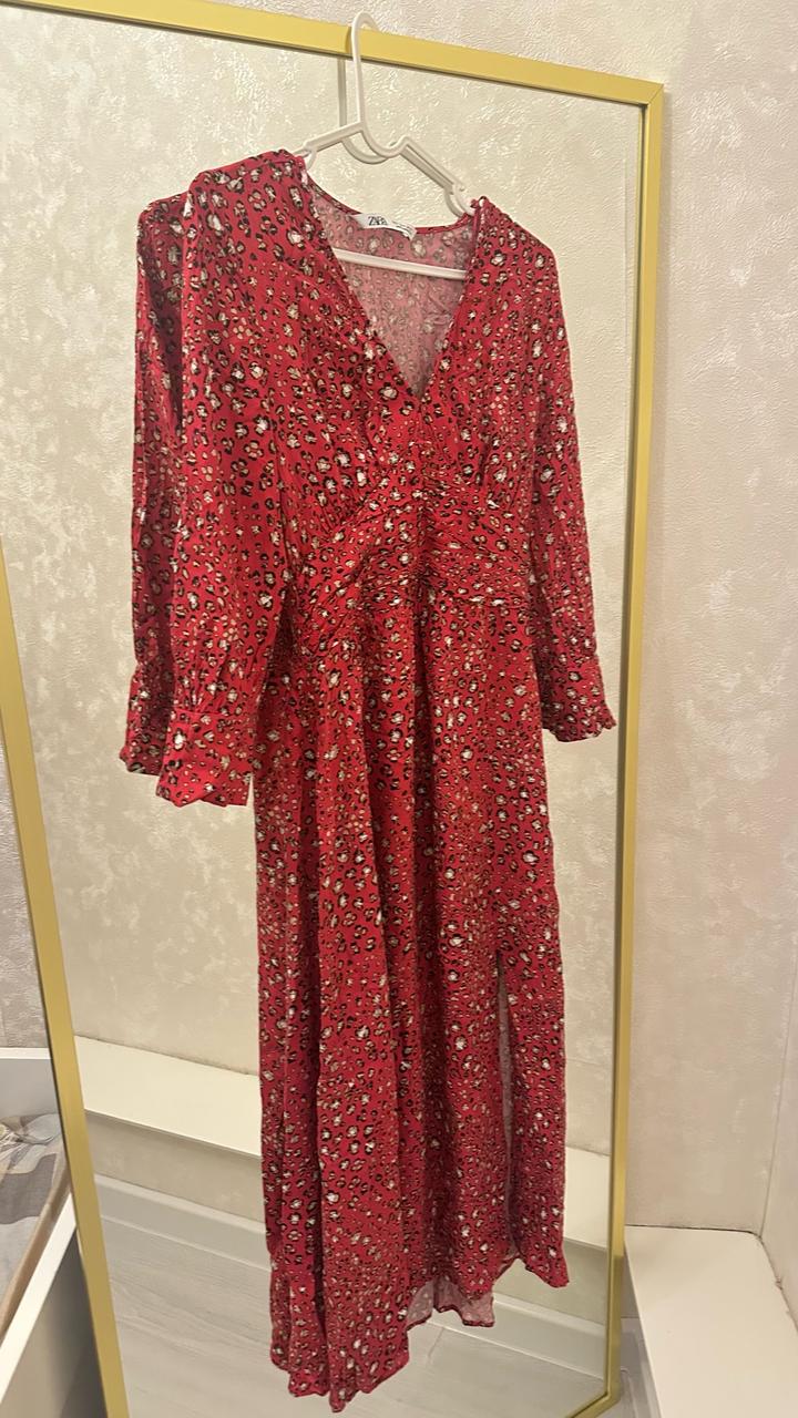 Платье Zara