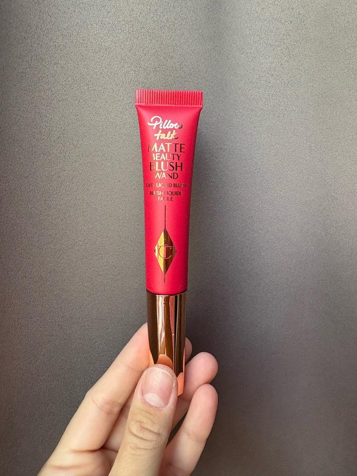 Румяна Charlotte Tilbury