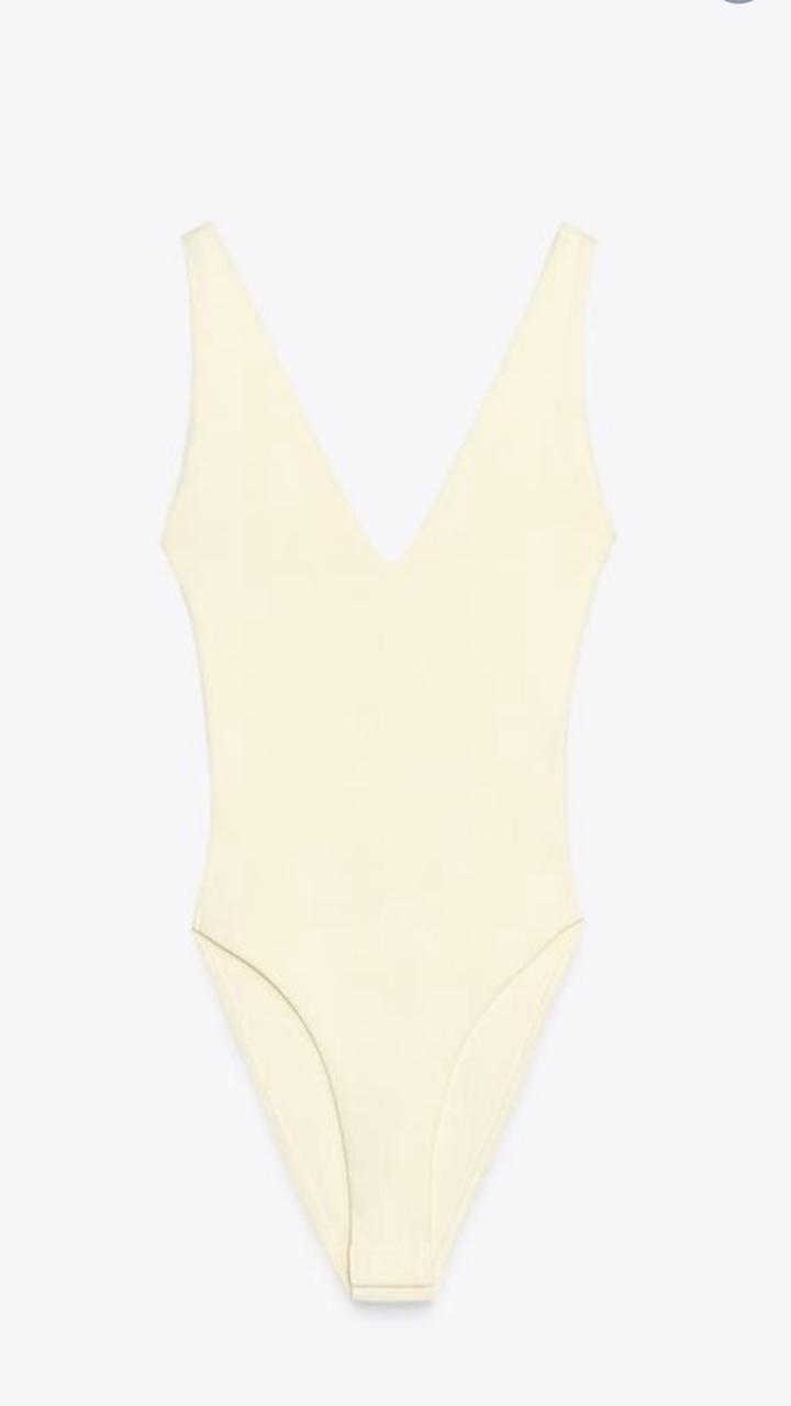 Новое боди Zara в оттенке сливочное масло