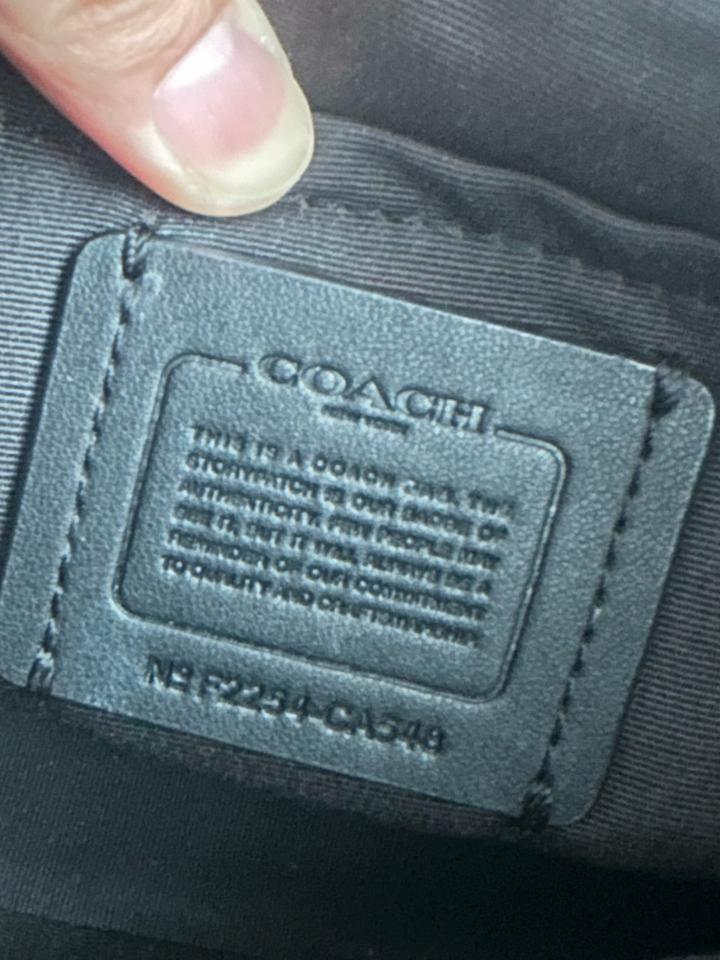 Сумка от Coach