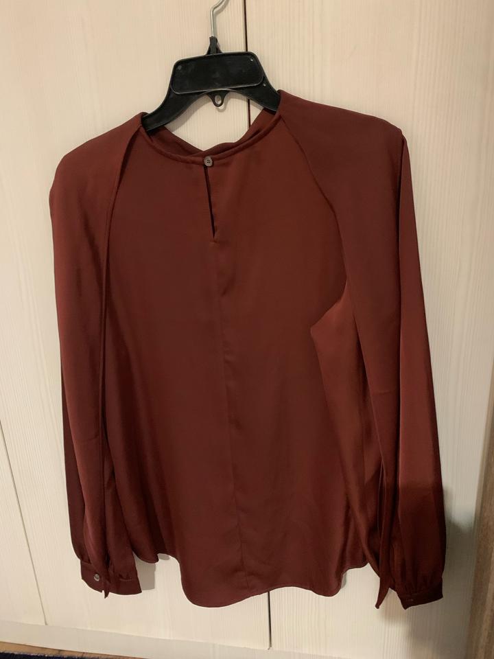 Блуза из атласа 42-44 Aisho Duken бордовый