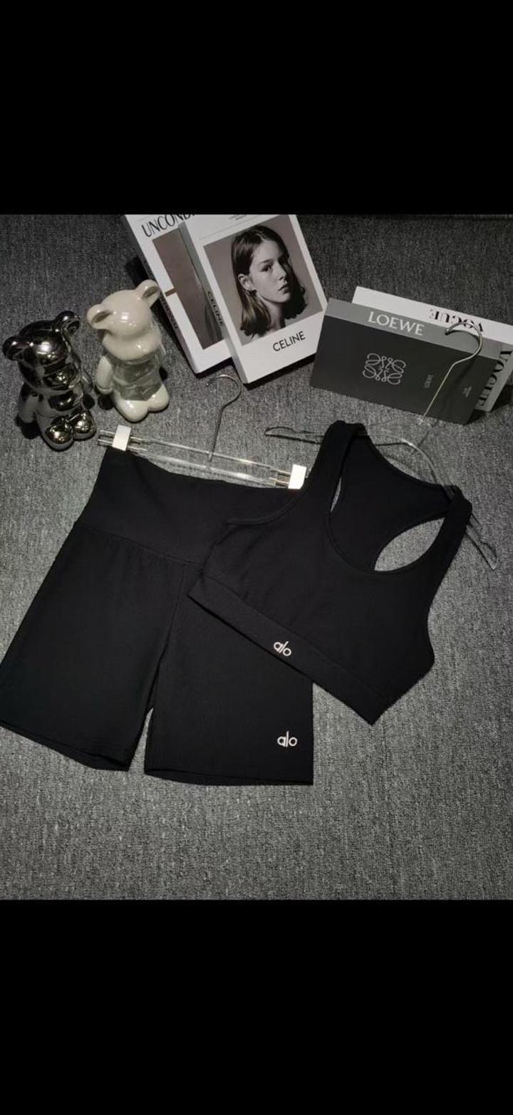 Комбинезоны