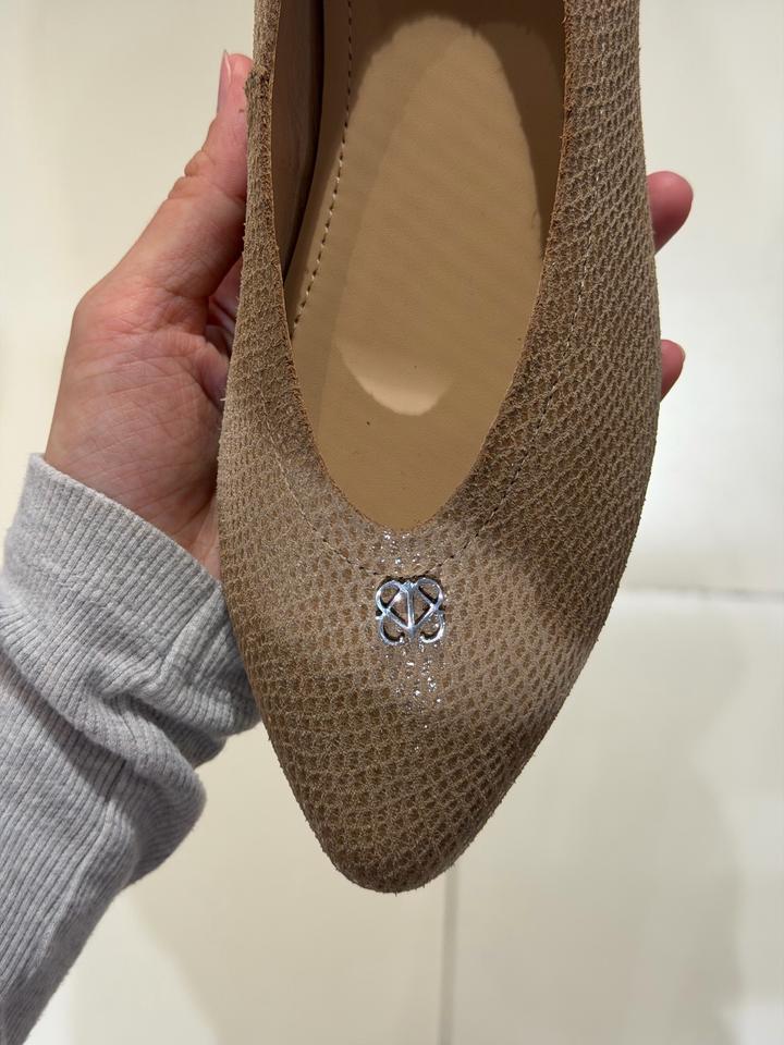 Женские балетки