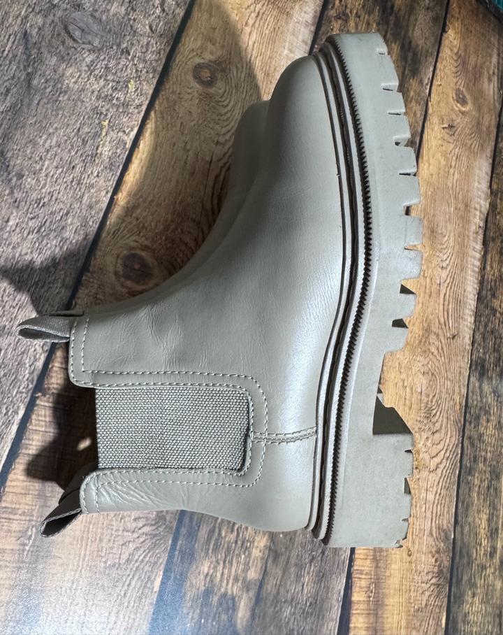 Ботинки весенние H&M