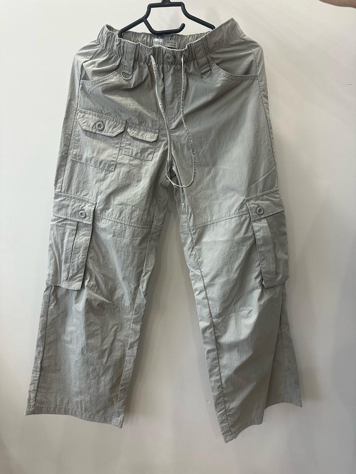 Карго Bershka