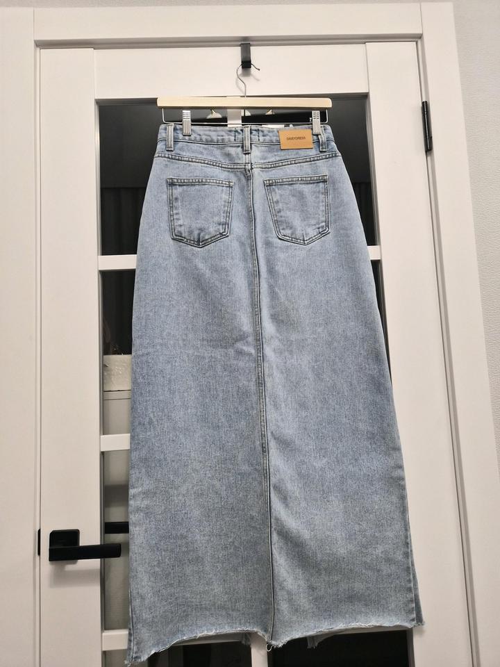 Джинсовая юбка корейского брэнда Daisydress