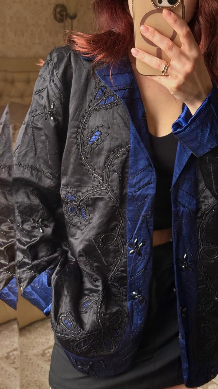 Жакет с вышивкой и бисером. шелк и лен