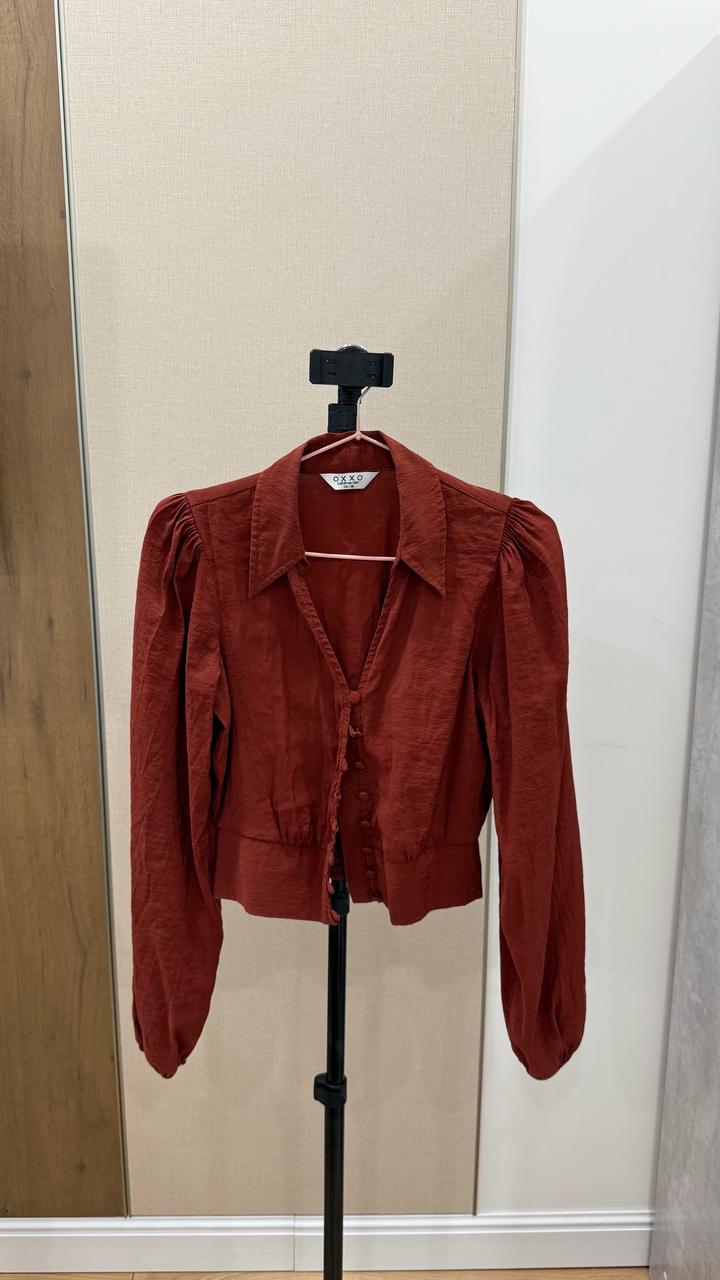 Рубашка блузка бардовая