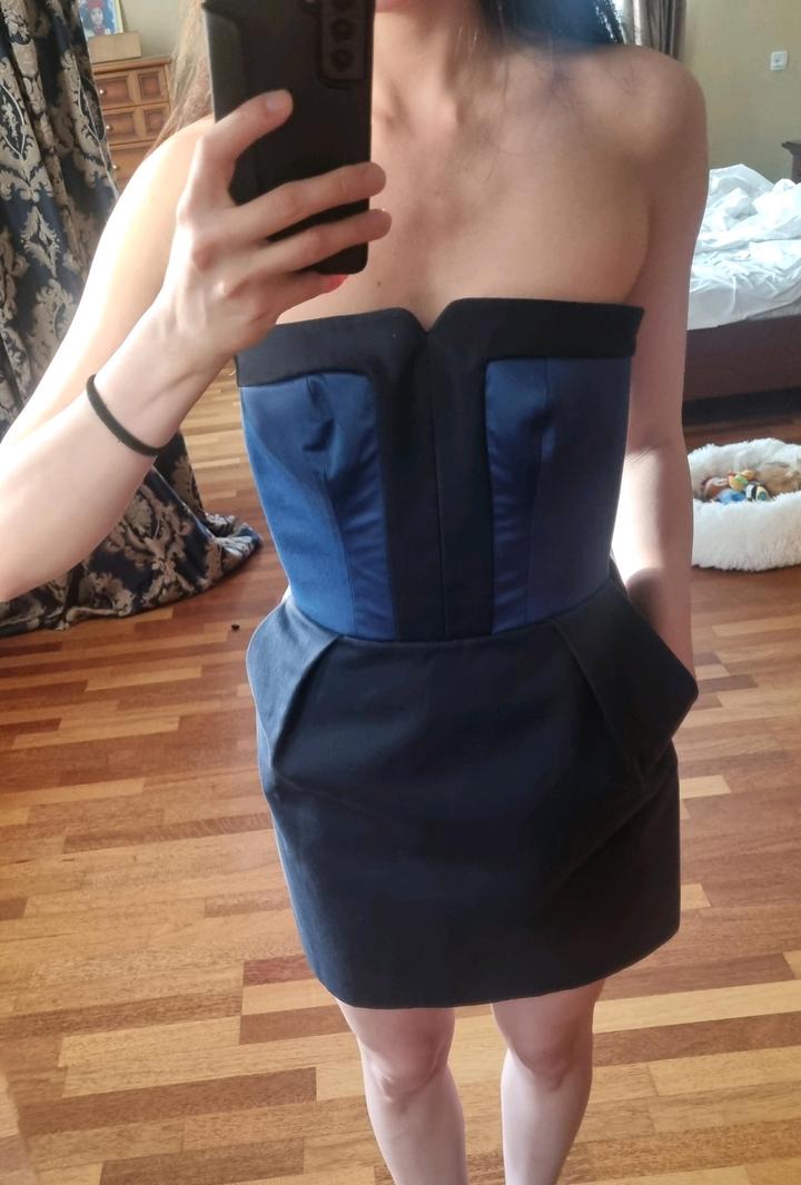 Коктейльное платье Elisabetta Franchi