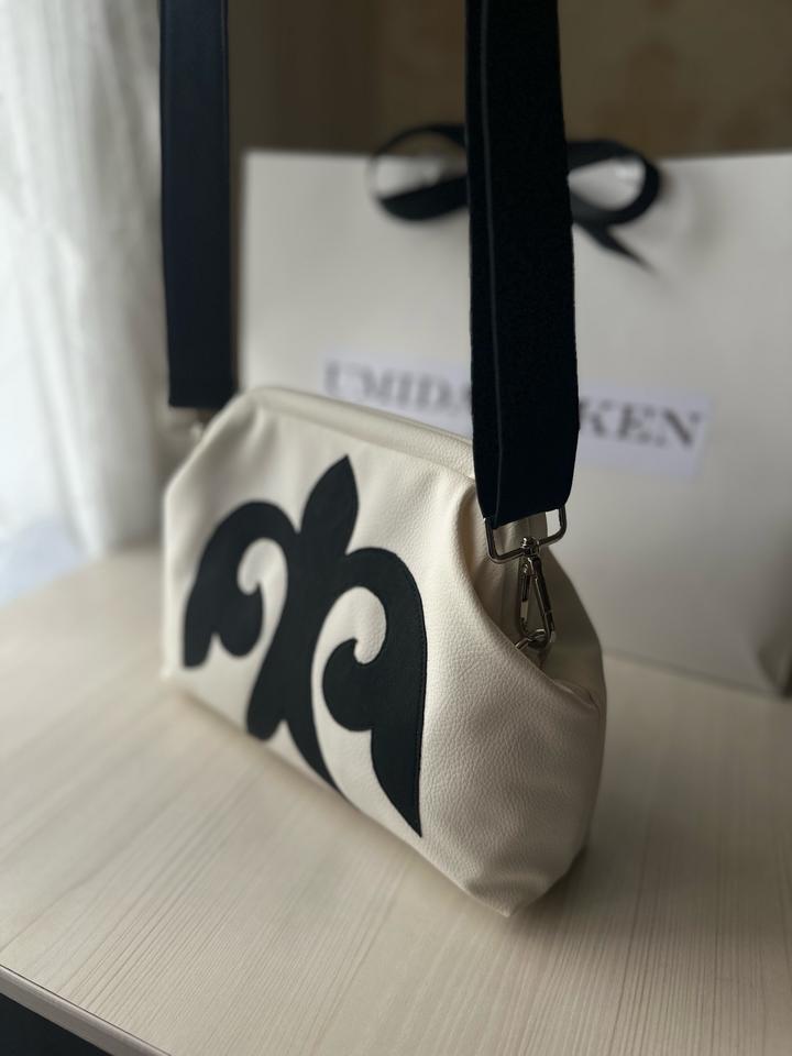 Сумка Дизайнерском от бренда Umida Beken