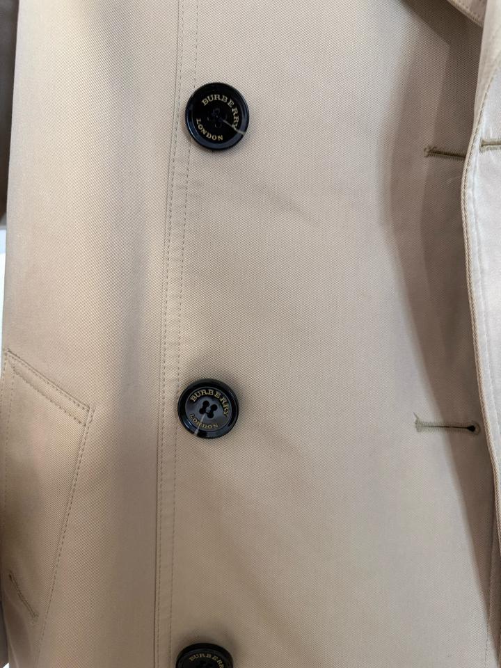 Burberry, классический тренч-плащ