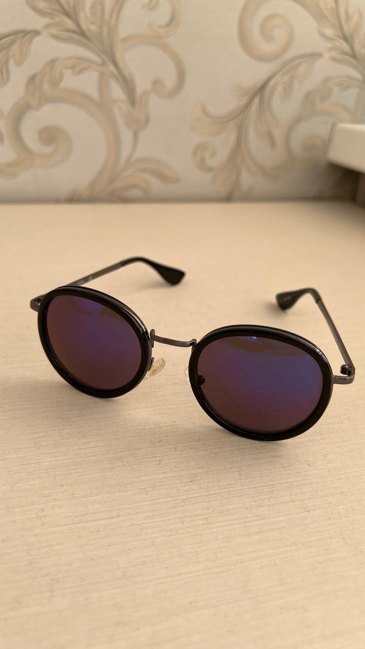 Очки Guess