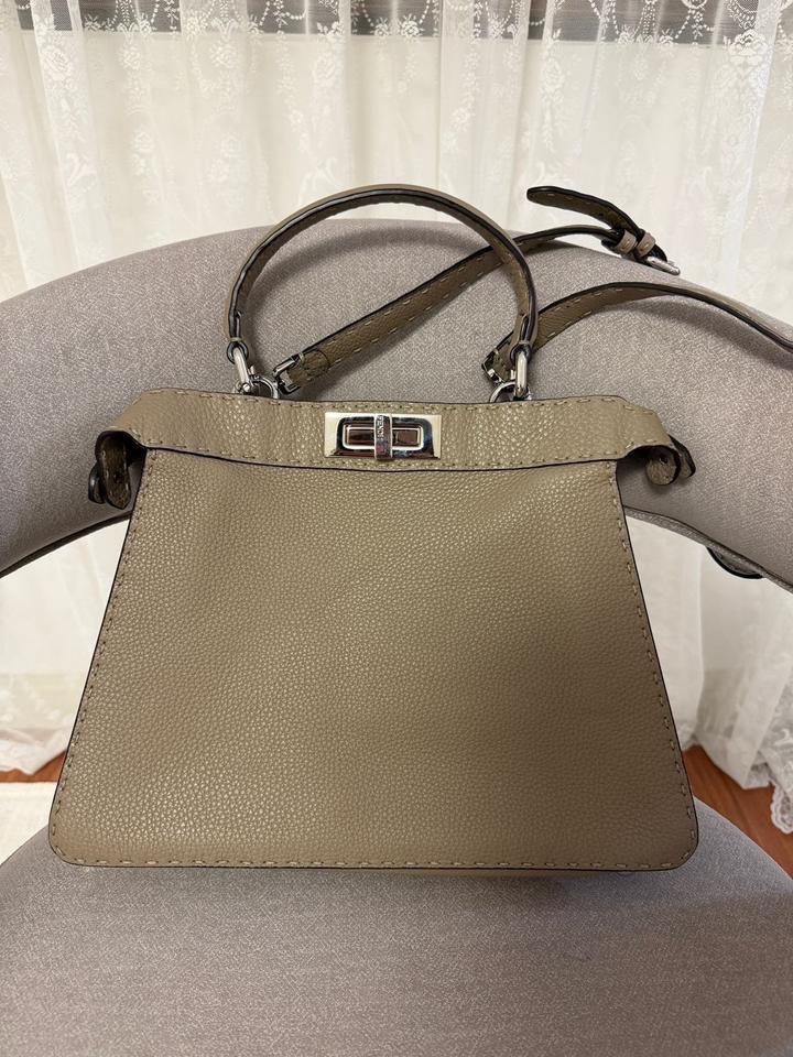 Fendi Peekaboo ISeeU Medium Selleria,