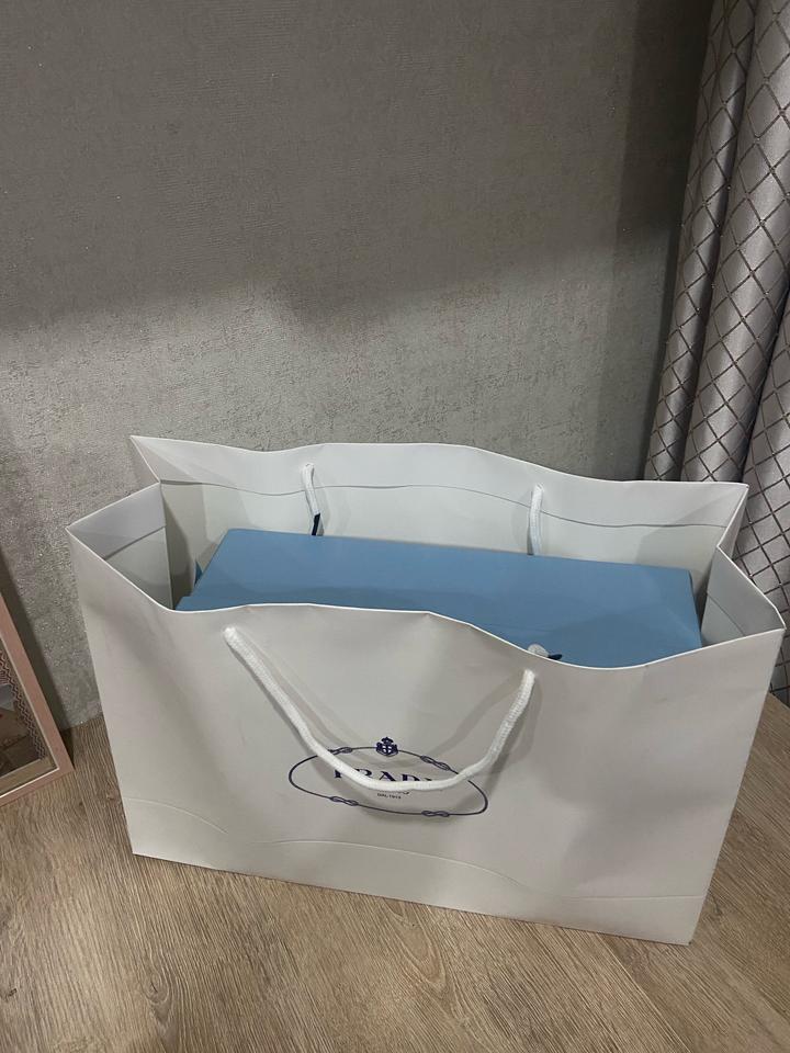 Лоферы prada черные