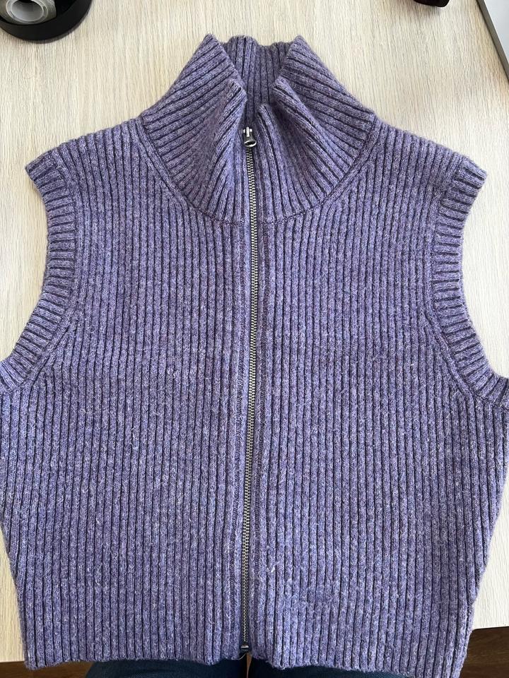 Weekday, Укороченная сиреневая жилетка, XS