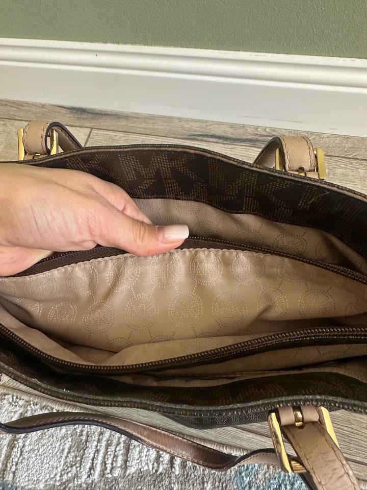 Сумка от Michael Kors