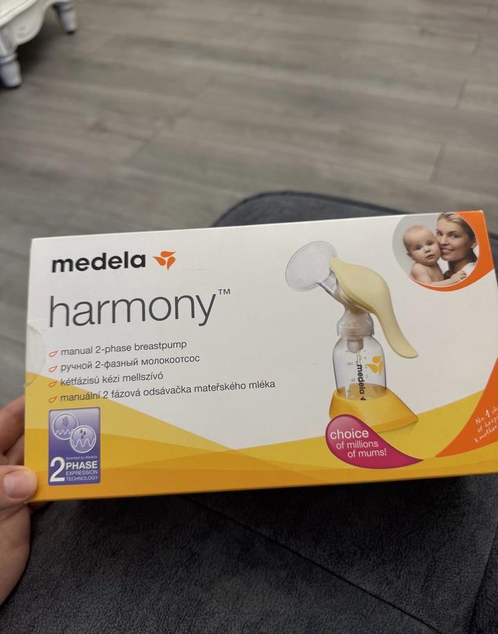 Молокоотсос medela