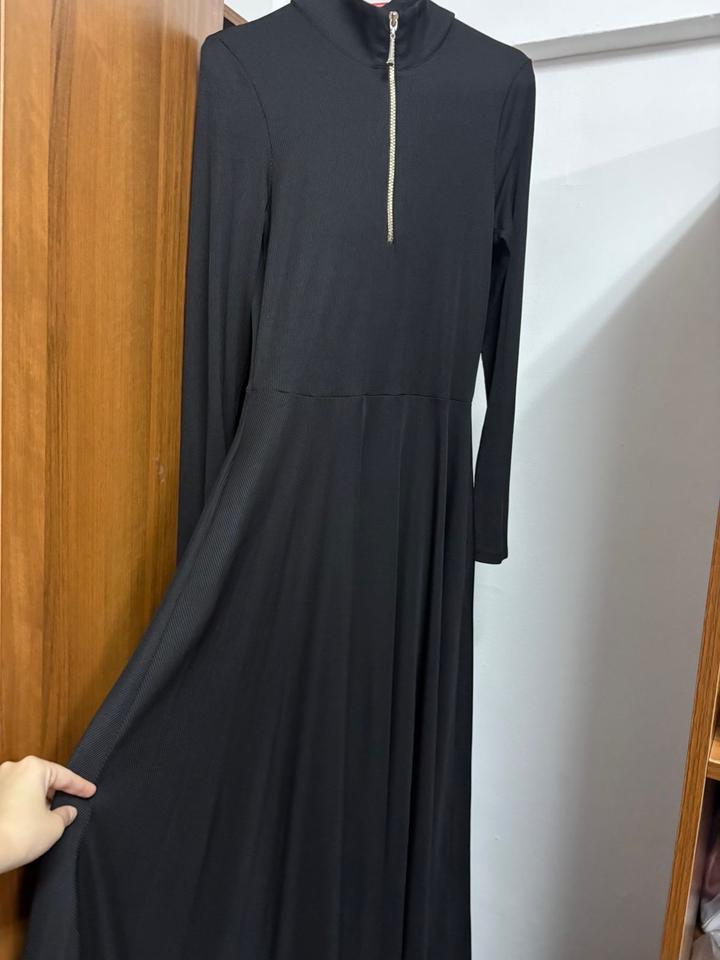 Черное платье