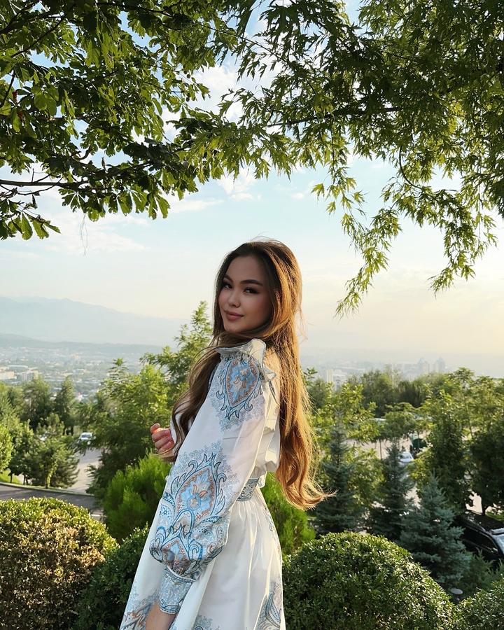 Платье