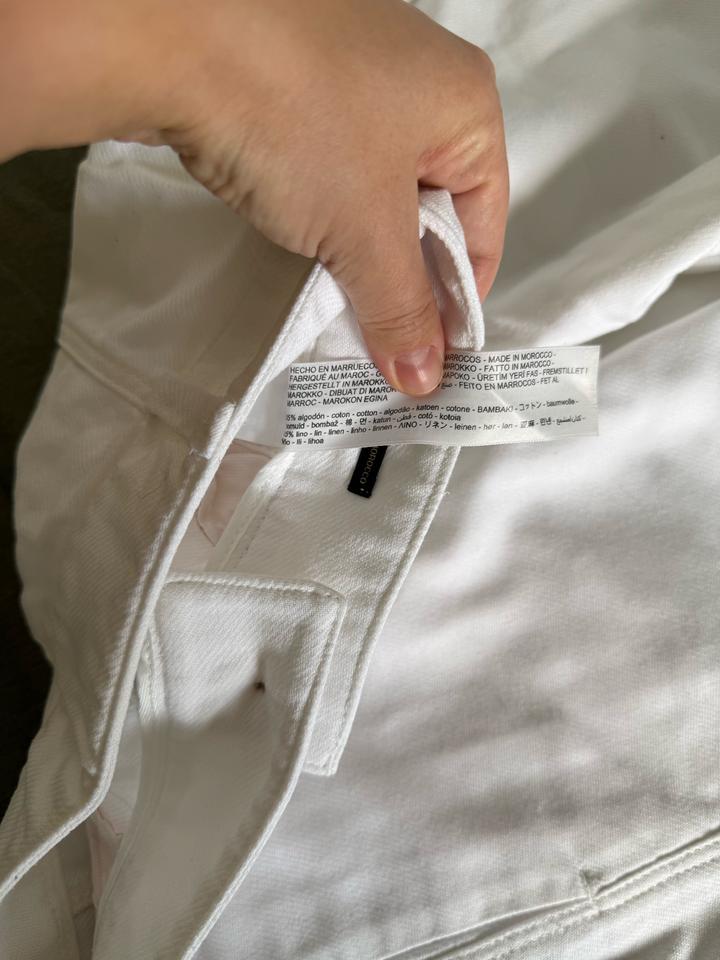 Белые льняные брюки Massimo Dutti