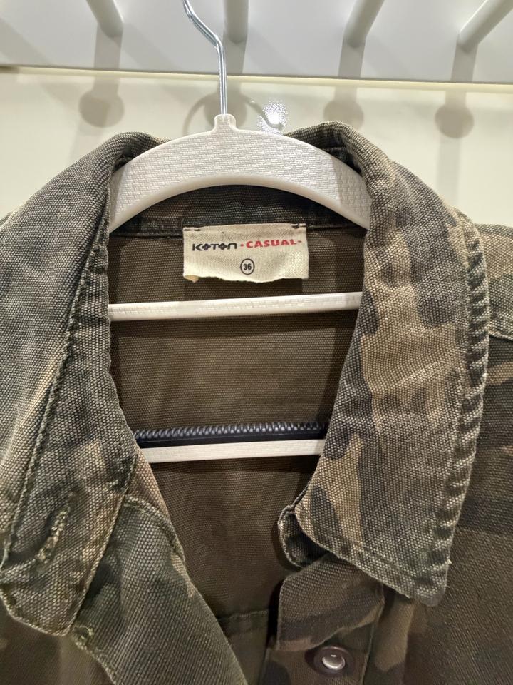 Джинсовка хаки под камуфляж Koton