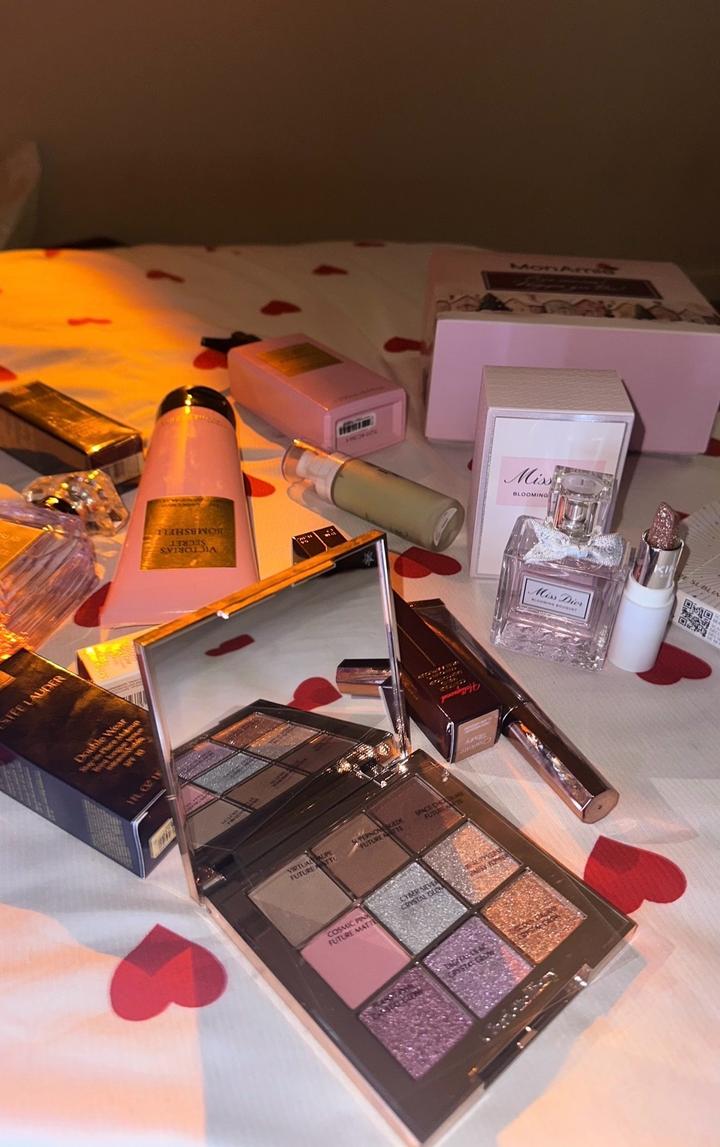 Палетка теней Charlotte Tilbury (оригинал, с коробкой)