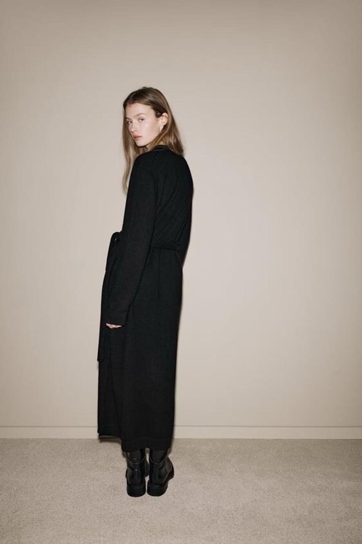 Кашемировое платье Zara