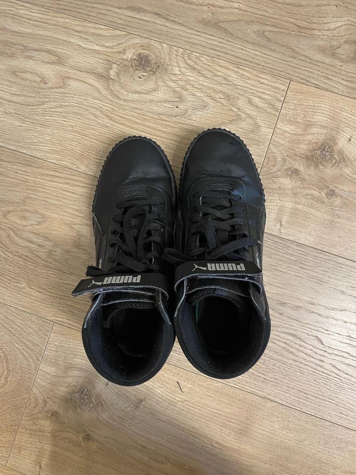 Кроссовки Puma Carina 2.0