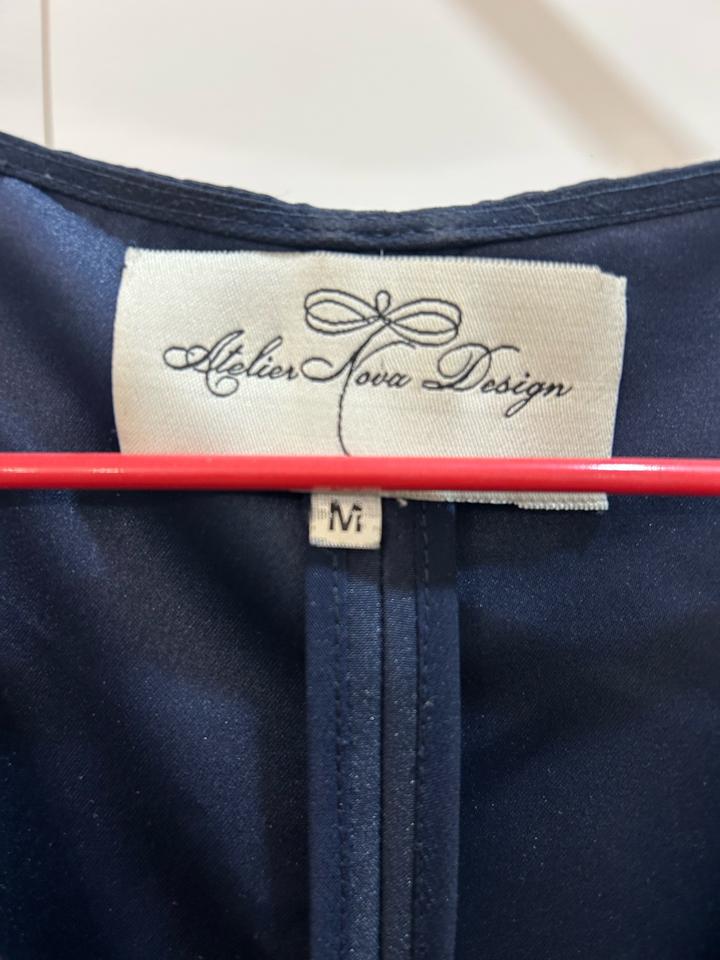 Темно синее платье ручной работы