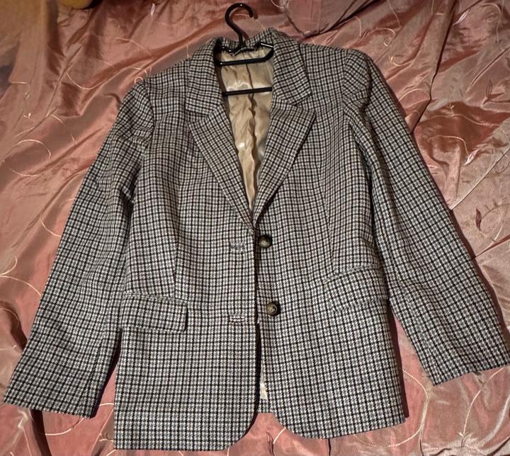 Пиджак & Other Stories