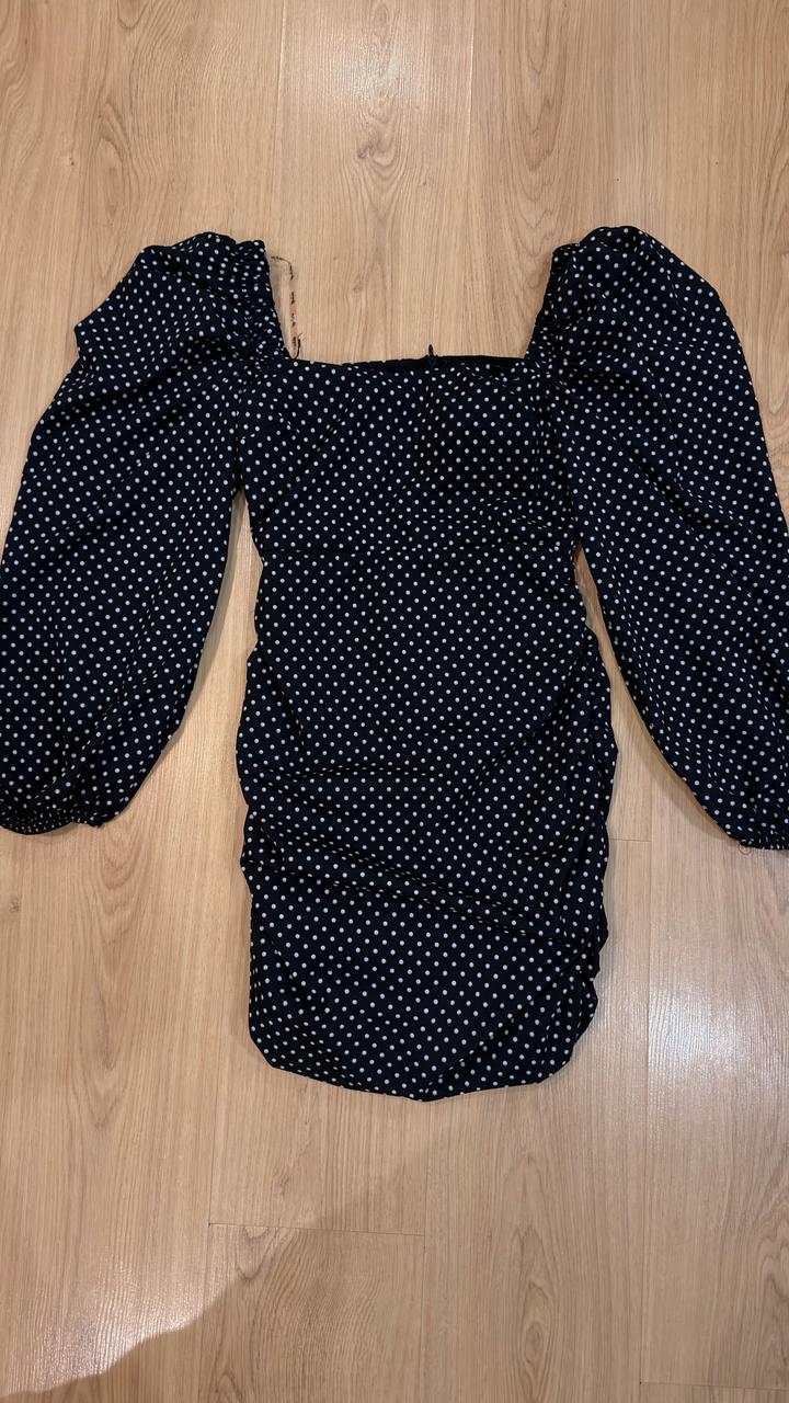 Платье в мелкий горошек