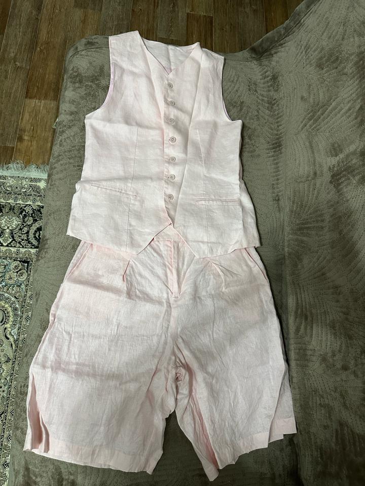 Новый костюм из льна S size