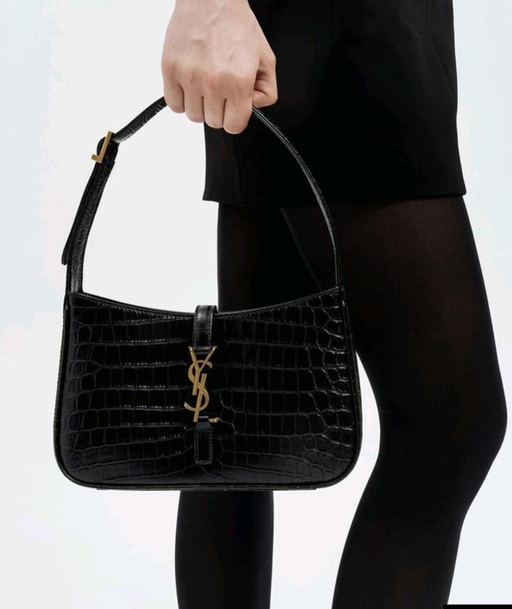 Сумка-Хобо Saint Laurent Le 5À7 ( Крокодилий узор )