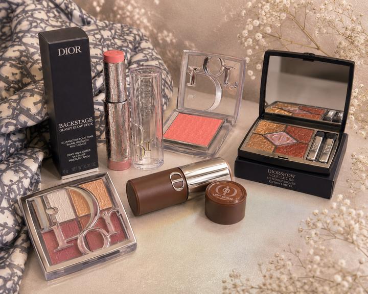 Оригинальная косметика Dior , продам как бокс в коробке ЗЯ