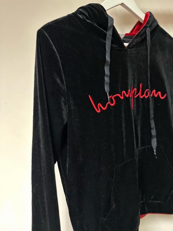 Бархатное худи в чёрном цвете