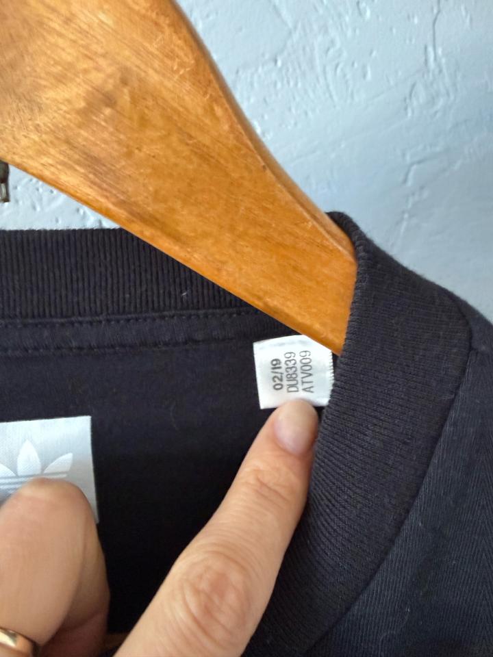 Футболка Adidas