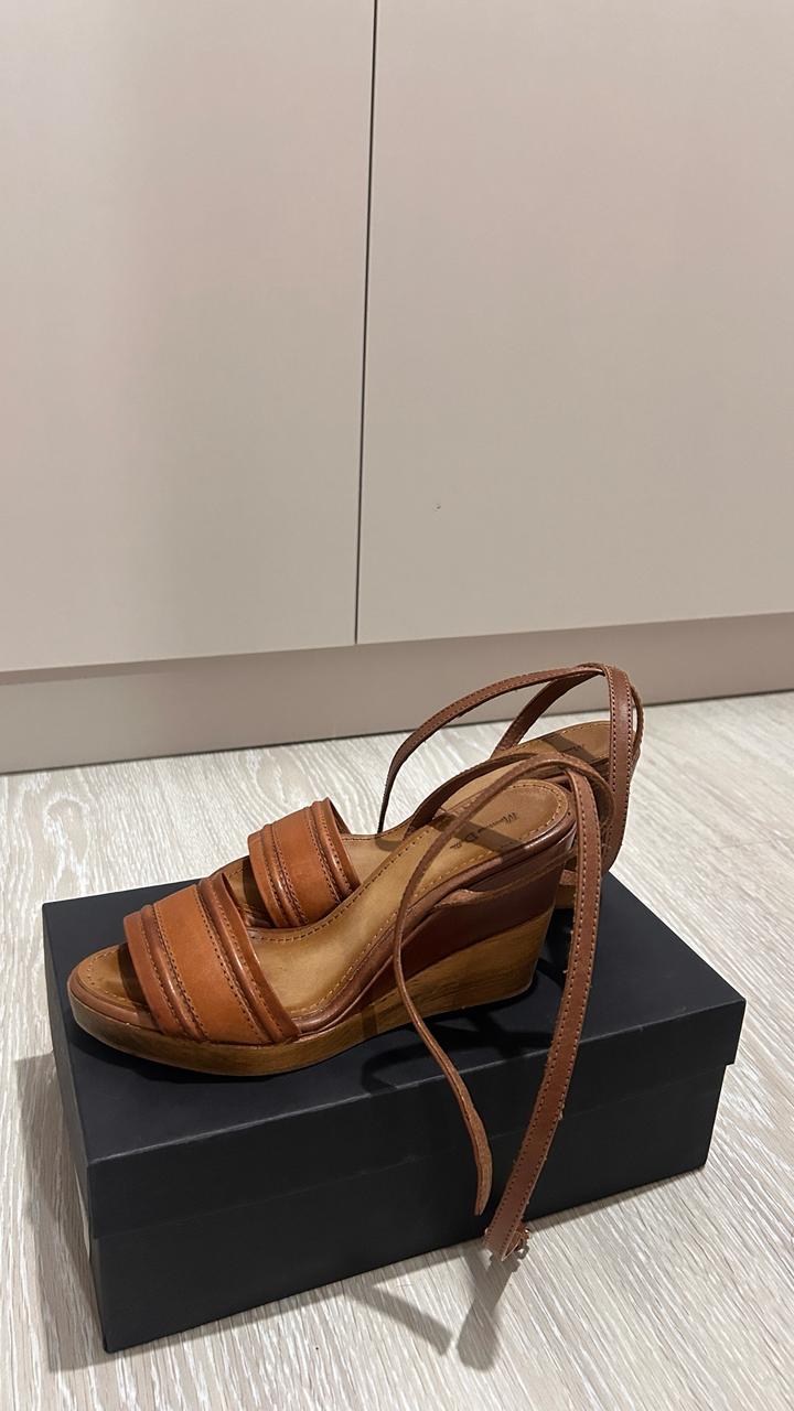 Босоножки Massimo Dutti