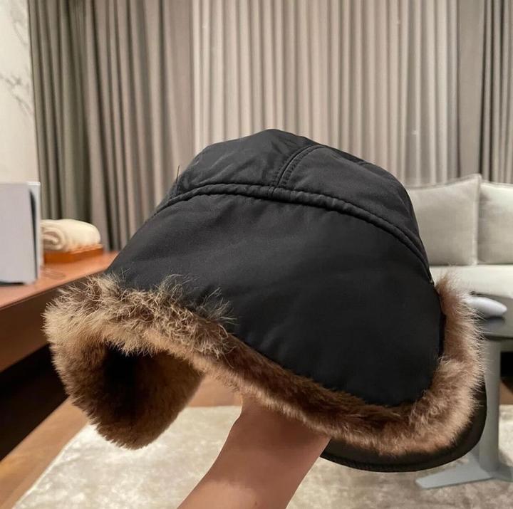 Dolce & Gabbana кепка с натуральным мехом